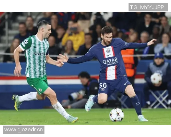 法甲新格局巴黎遭反超曼联弃将状态火热射手榜领跑